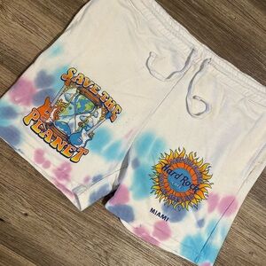 Hard Rock x PacSun Short Tie Dye "Save the planet"  Size Large